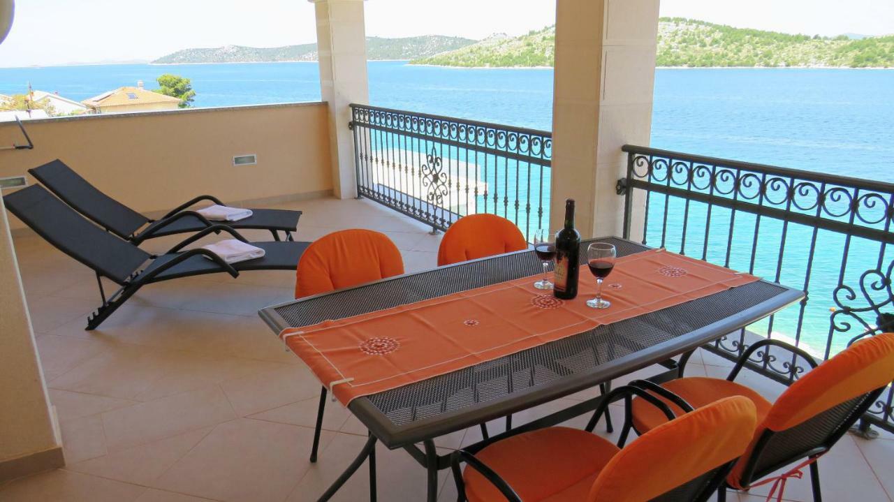 Apartments Villa Ante Grebaštica Exterior foto